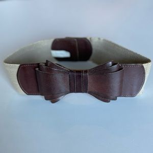 Anthropologie Wide Belt Gold and Leather Bow - Sz XS/S